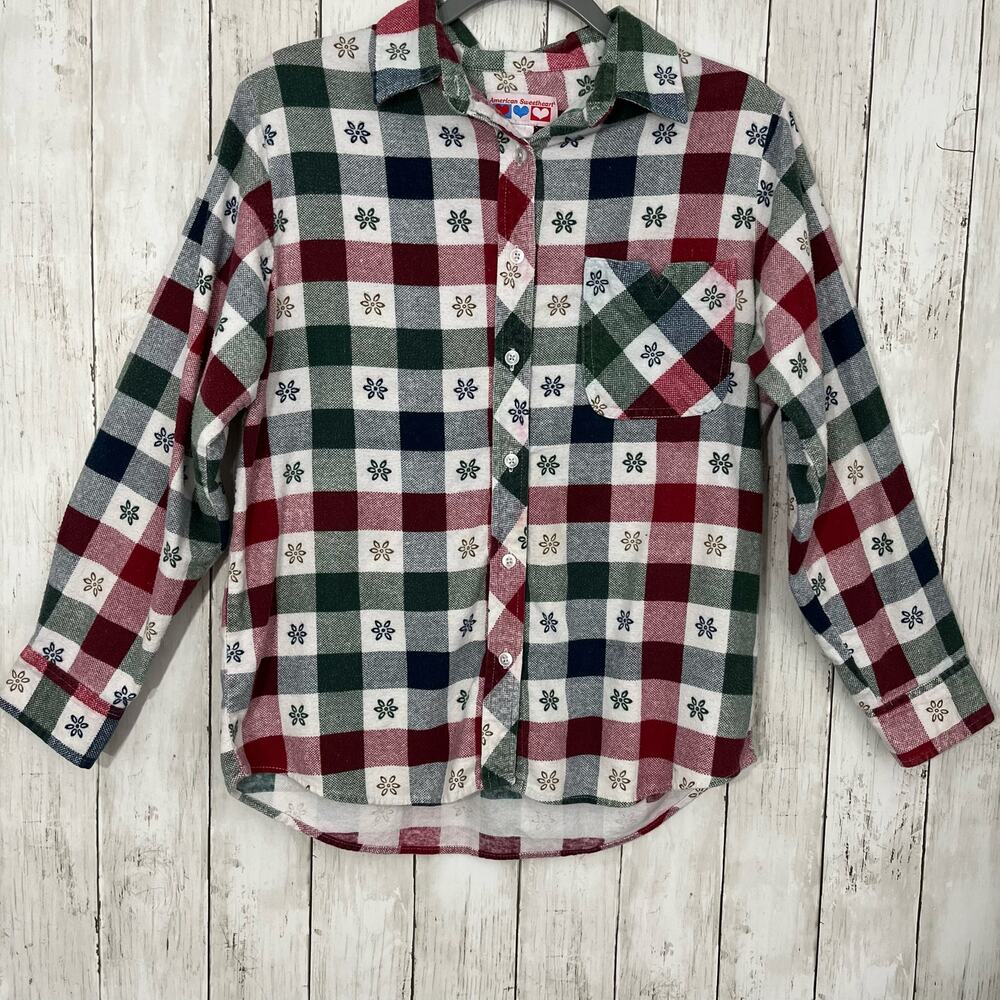Vintage American Sweetheart Floral Plaid Button Front Grandmacore Cottage Shirt